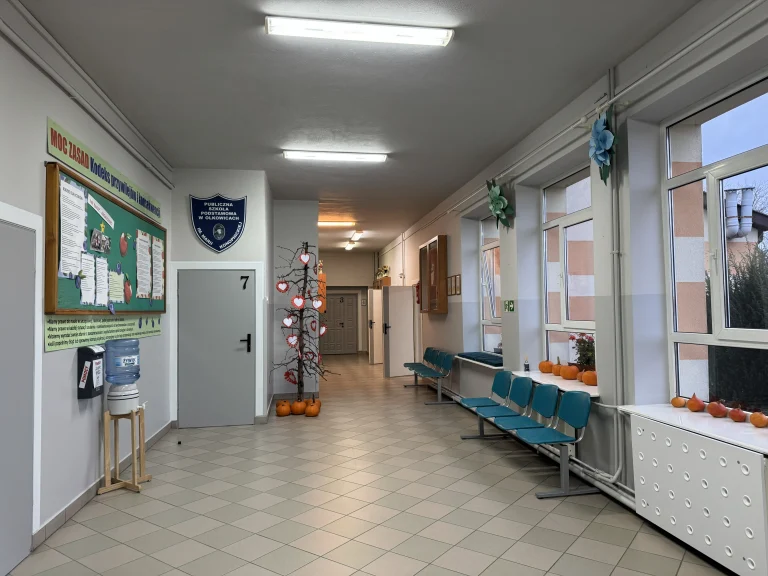 Przewodnik po szkole