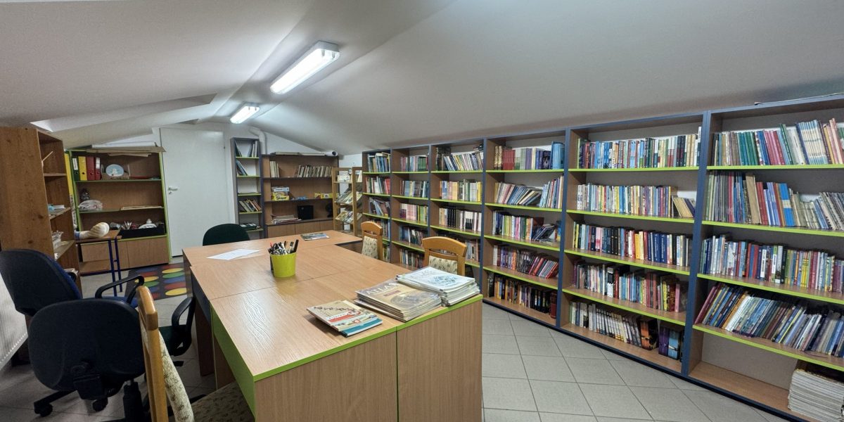 18. BIBLIOTEKA